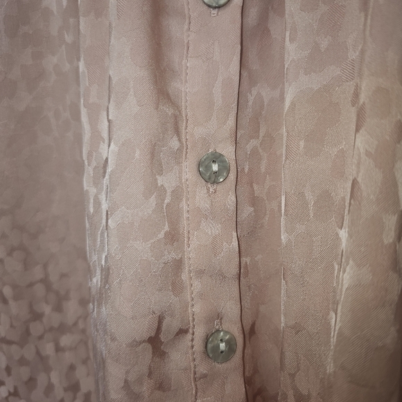 Mock Neck Satin Look Blouse - Picture 5 of 11